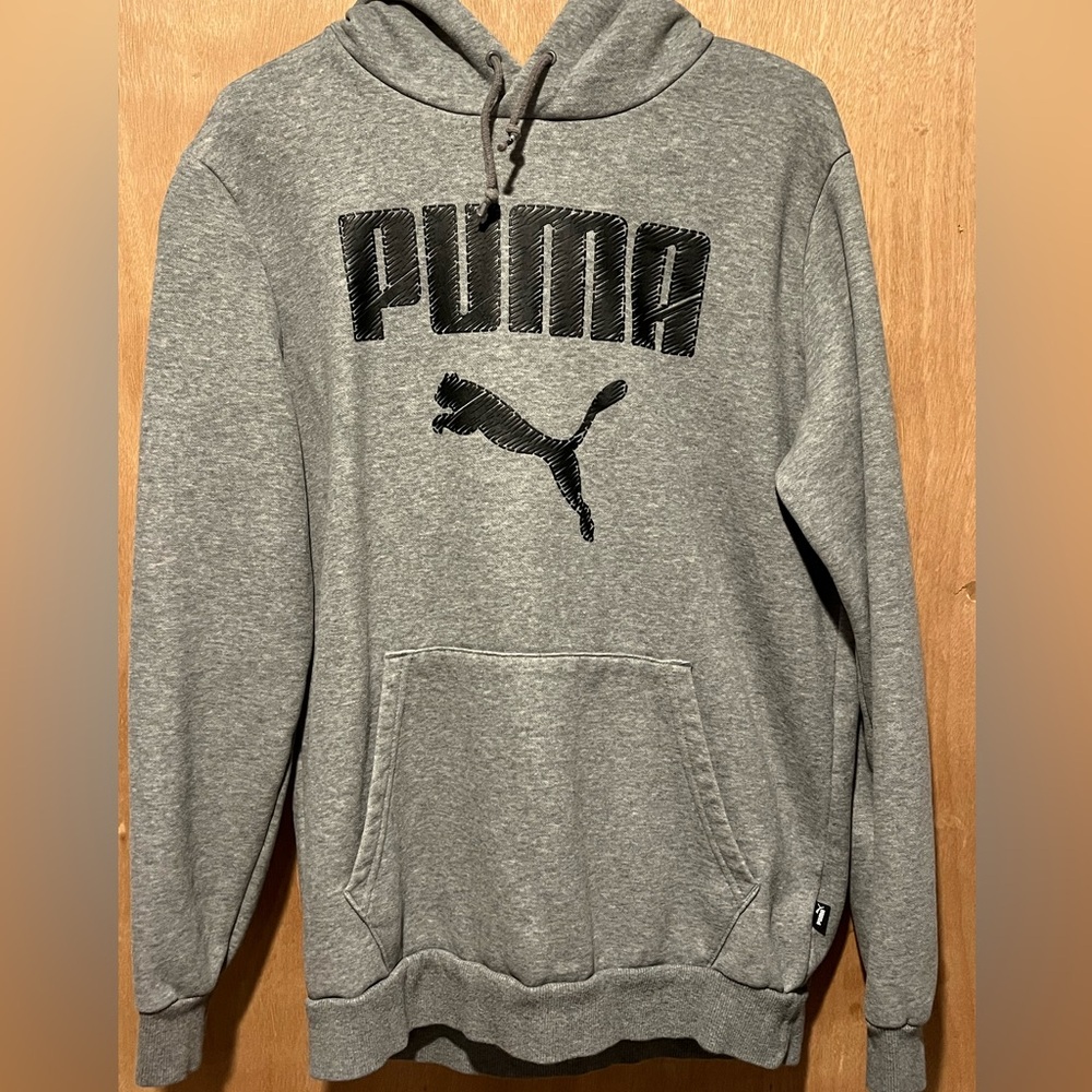 Men’s Grey Puma Swerashirt Size small